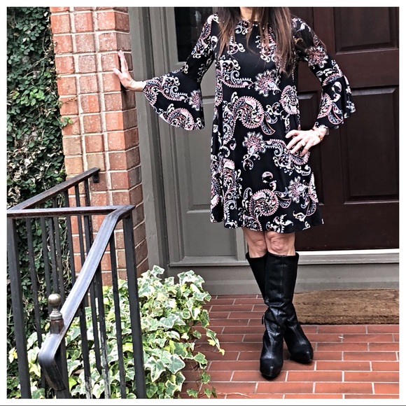 ✨LAST ONE✨Bell black paisley print swing dress - Picture 8 of 8